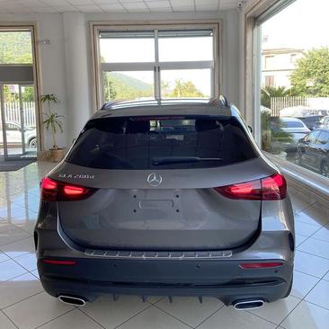 Mercedes GLA 200d — photo 3