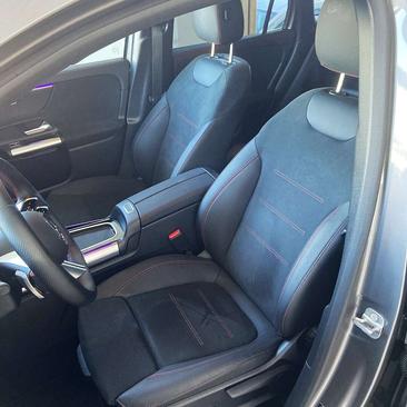 Mercedes GLA 200d — photo 7