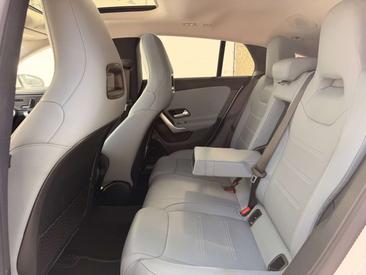 Mercedes CLA Berline 180 — photo 6