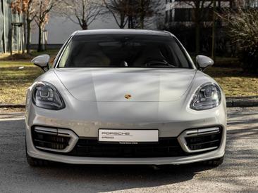 Porsche Panamera 4 Platinum Edition — photo 4