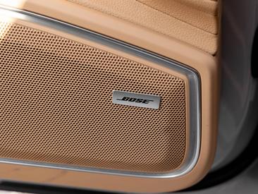 Porsche Panamera 4 Platinum Edition — photo 19
