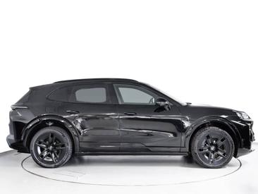 Porsche Cayenne III Turbo Electric — photo 8