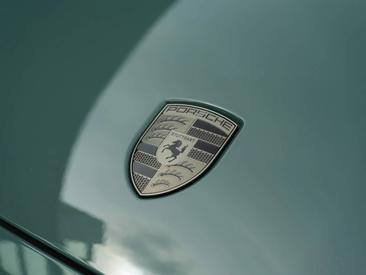 Porsche Cayenne III Turbo Electric — photo 14