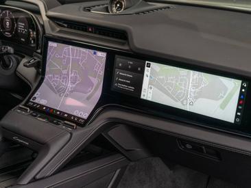 Porsche Cayenne III Turbo Electric — photo 23
