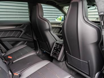 Porsche Cayenne III Turbo Electric — photo 27