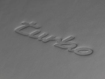Porsche Cayenne III Turbo Electric — photo 32