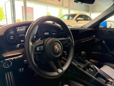 Porsche 911 GT3 — photo 16