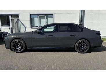 BMW I7 Berline EDrive50 — photo 2
