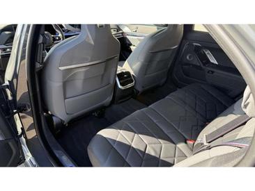 BMW I7 Berline EDrive50 — photo 16