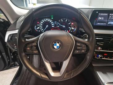 BMW Série 5 535d — photo 8