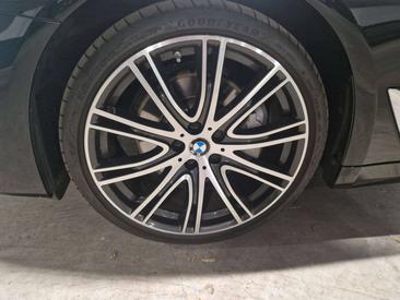 BMW Série 5 535d — photo 26
