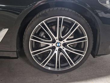 BMW Série 5 535d — photo 28
