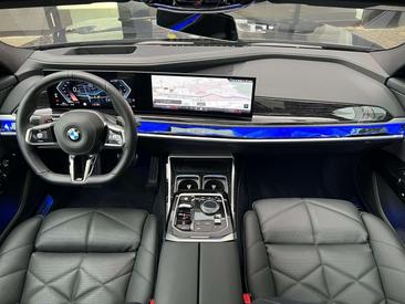 BMW Série 7 Berline 740d — photo 7