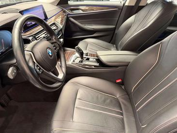 BMW Série 5 528i — photo 12