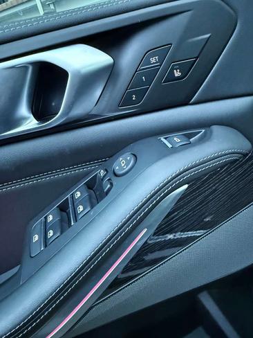 BMW X5 XDrive30d — photo 11