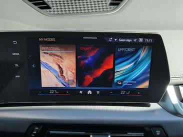 BMW IX1 EDrive20 — photo 23