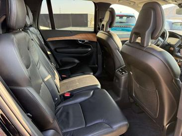 Volvo XC90 B6 AWD — photo 13