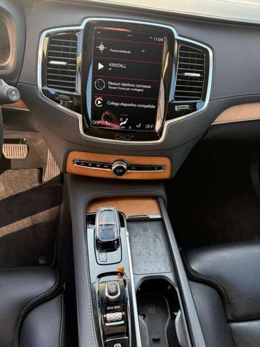 Volvo XC90 B6 AWD — photo 20