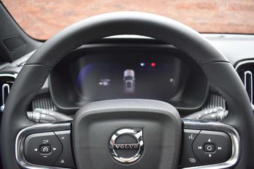 Volvo EX40 Single Motor Extended Range — photo 7