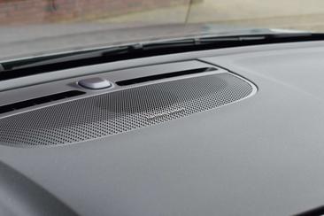 Volvo EX40 Single Motor Extended Range — photo 8
