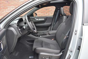 Volvo EX40 Single Motor Extended Range — photo 20