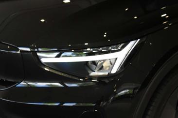 Volvo EX40 Single Motor Extended Range — photo 10