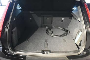 Volvo EX40 Single Motor Extended Range — photo 21