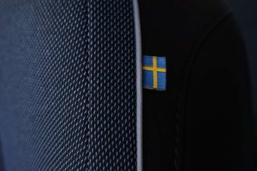 Volvo EX30 Single Motor Extended Range — photo 41
