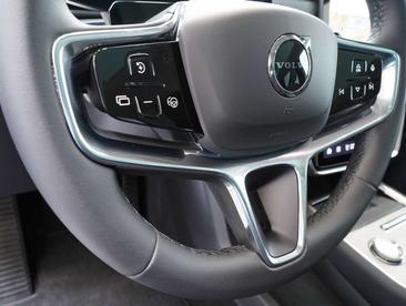 Volvo EX90 Twin Motor — photo 7