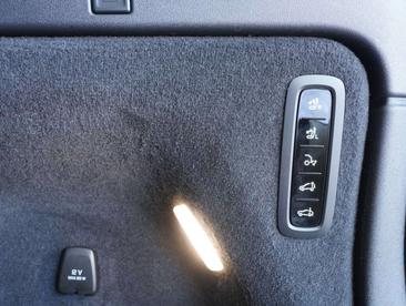 Volvo EX90 Twin Motor — photo 23