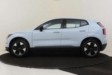 Volvo EX30 Single Motor Extended Range — photo 6