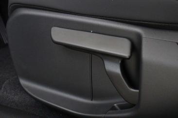 Volvo EX30 Single Motor Extended Range — photo 19