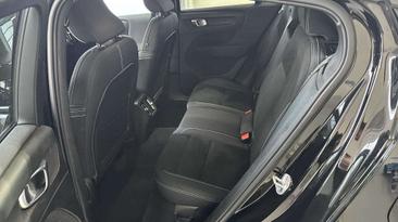 Volvo C40 Coupé SUV — photo 6