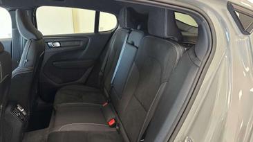 Volvo C40 Coupé SUV Recharge Single Motor Extended Range — photo 6