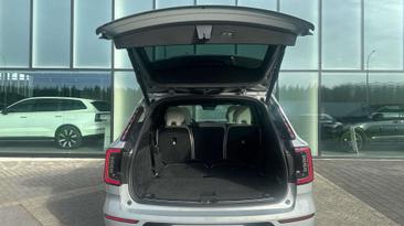 Volvo EX90 Twin Motor — photo 12