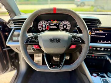 Audi RS3 Sportback — photo 12