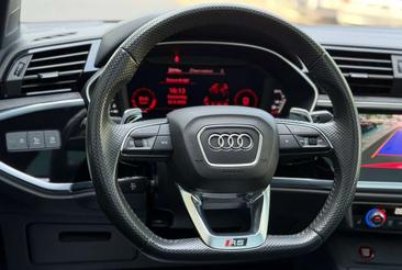 Audi RSQ3 2.5 TFSI Quattro — photo 10