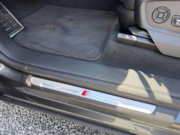 Audi Q8 TFSI E 60 E Quattro — photo 8