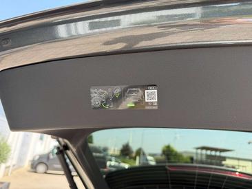 Audi Q8 TFSI E 60 E Quattro — photo 20