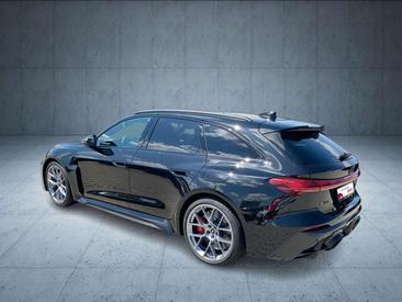 Audi RS5 Avant — photo 3