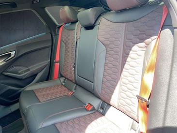 Audi RS5 Avant — photo 12