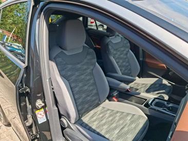 Volkswagen ID.5 Coupé SUV Pro Performance — photo 11