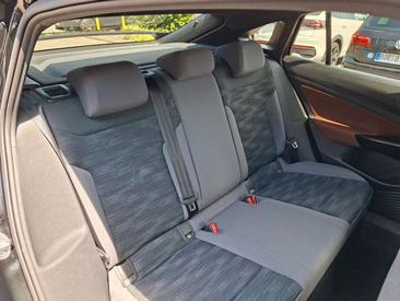 Volkswagen ID.5 Coupé SUV Pro Performance — photo 12