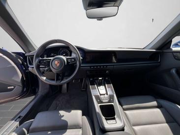 Porsche 911 Cabriolet Carrera — photo 9