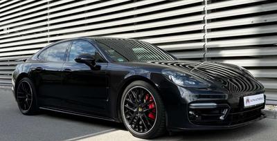 Porsche Panamera GTS