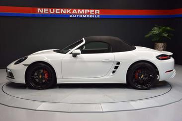 Porsche 718 Cabriolet Boxster S — photo 12