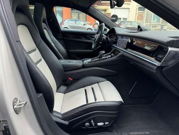 Porsche Panamera — photo 24