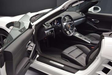 Porsche 718 Cabriolet Boxster S — photo 23