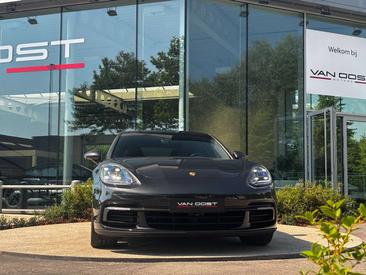 Porsche Panamera 4S — photo 4