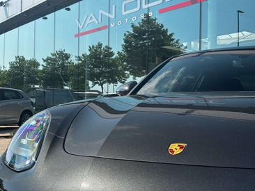 Porsche Panamera 4S — photo 8